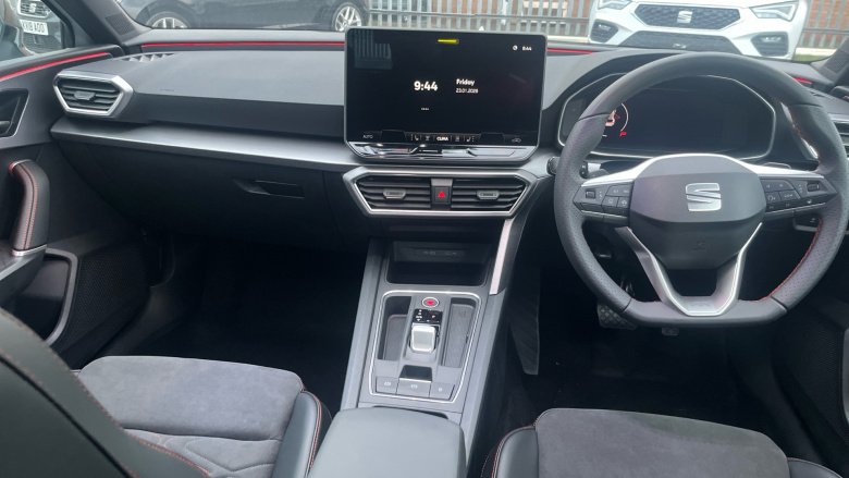 SEAT Leon 1.5 TSI 150 FR Black Edition 5dr [DAP] Petrol Hatchback